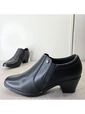 Comfort Shoe Boots Sz 10 Black Leather Ankle Booties Preppy Minimalist Victorian